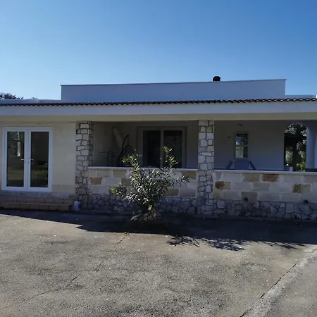 Villa Lvm San Vito dei Normanni
